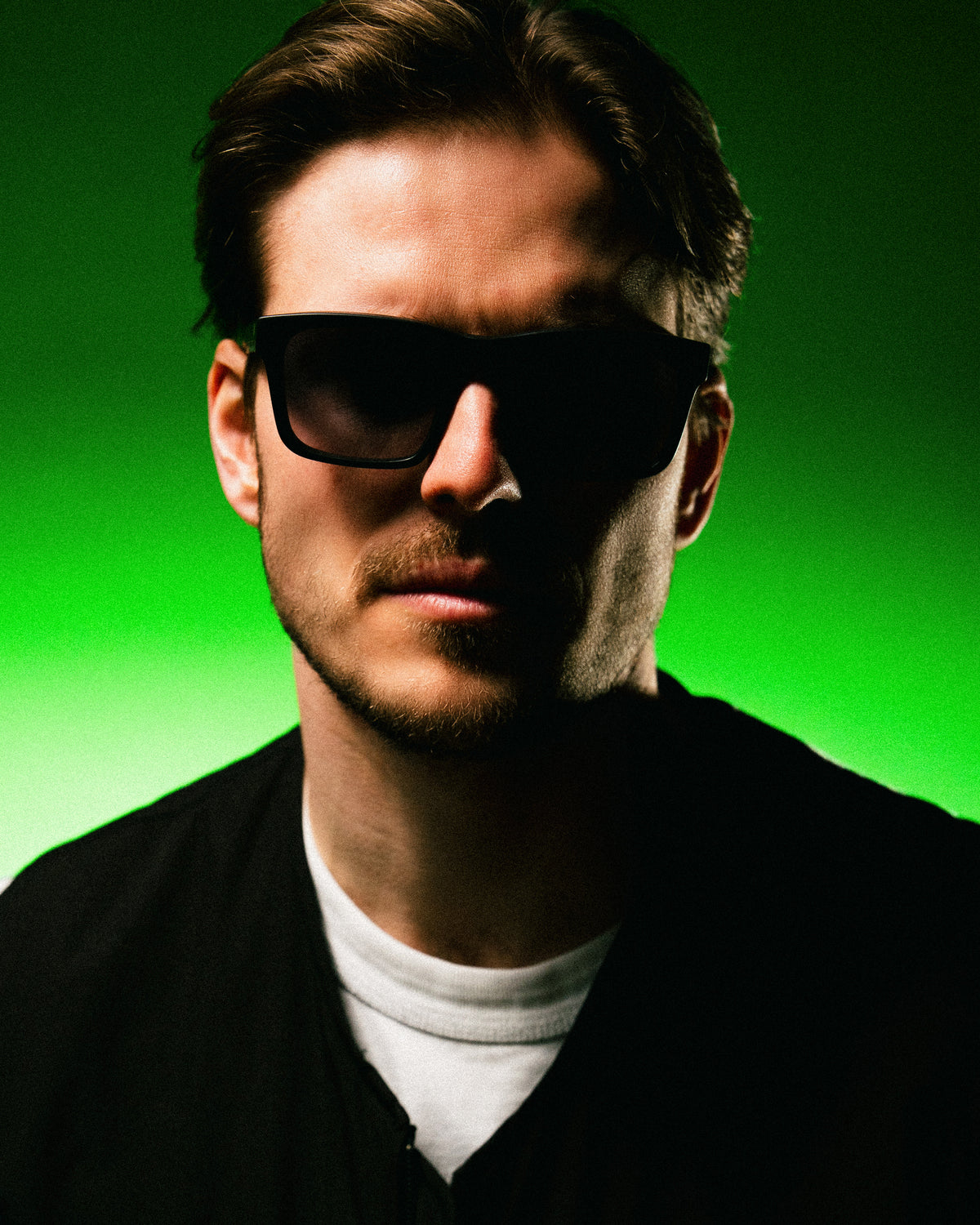sonnenbrille-2000-schwarz-accessoires