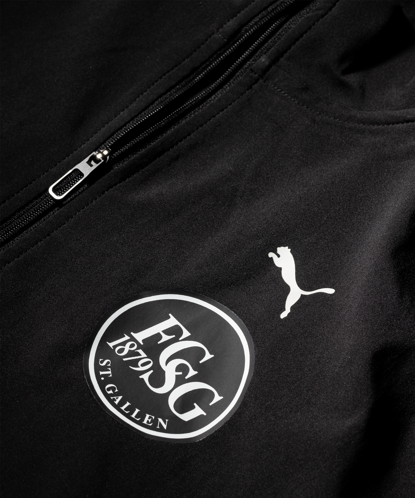 PUMA Woven Elastic Jacket